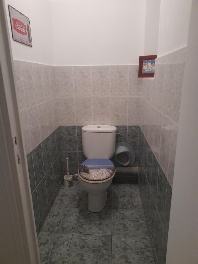 Appartamento La Poissonnais Saint-Lormel Esterno foto